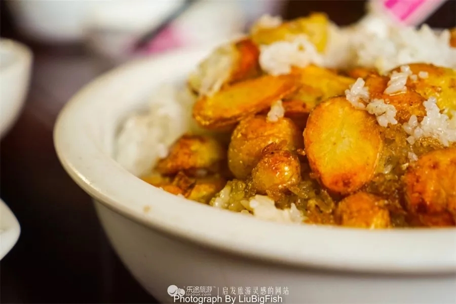在恩施，遇见美食便是一份心动